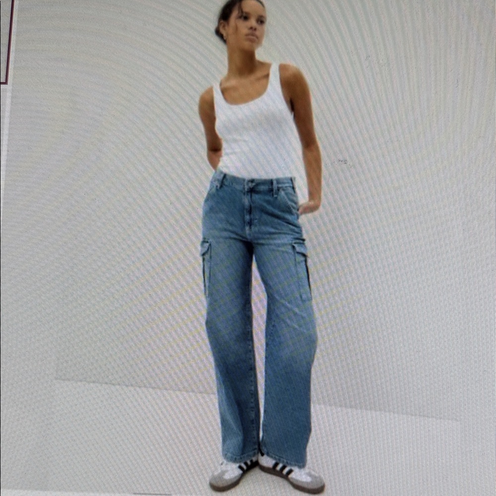 Baggy 1990s Born to Chill Wide Leg Side Cargo Relaxed Fit Loose Light Wash 14